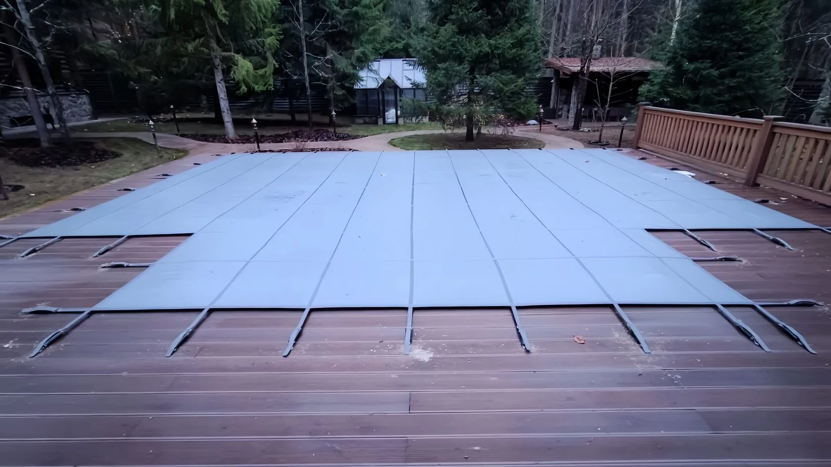 Покрывало для бассейна Laguna Cover Mesh в Перми